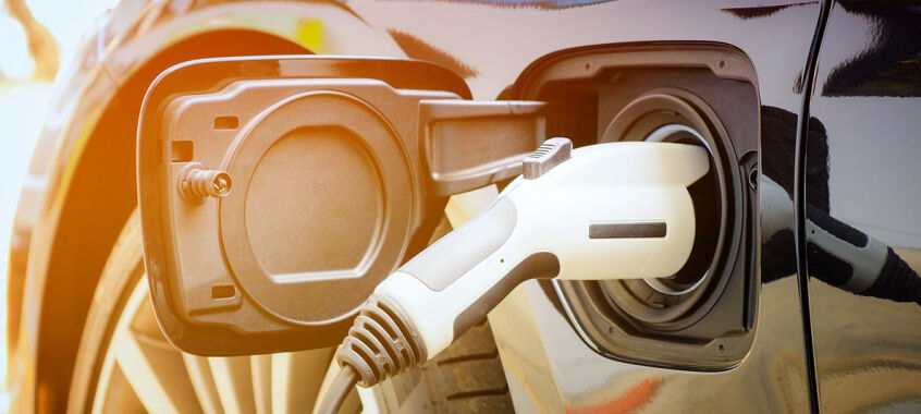 increasing demand for electric vehicles UK gigafactories