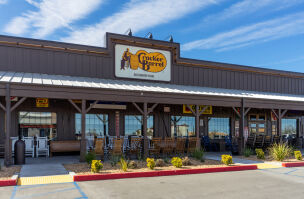 cracker barrel logo