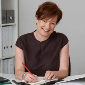 Rebecca Woolmington headshot