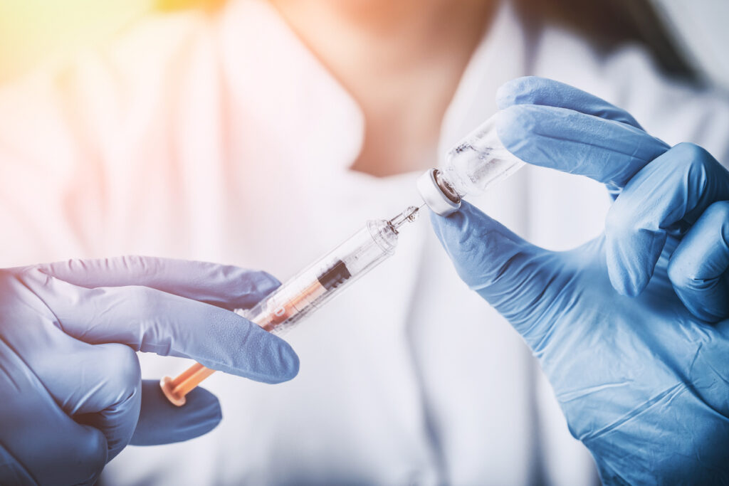 Allergic reaction injection