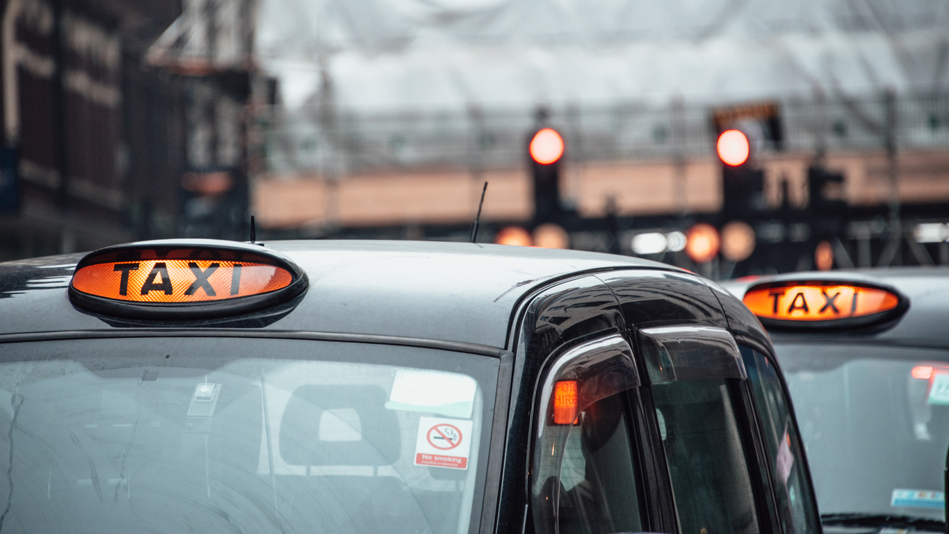 Taxi